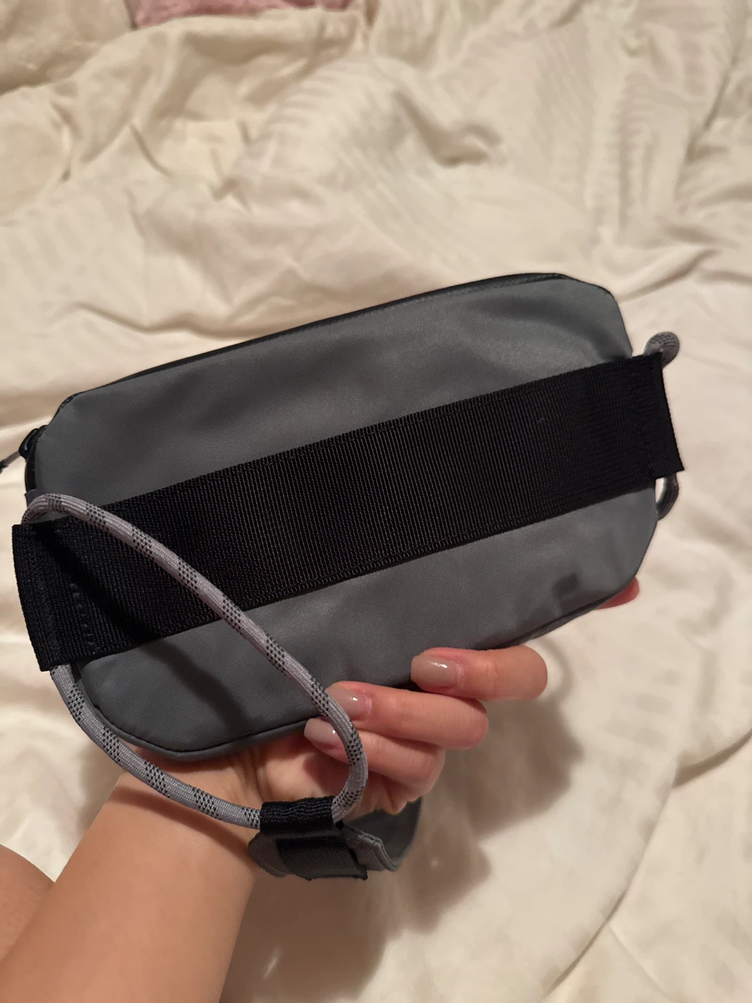 Lululemon Fanny Pack - photo 3