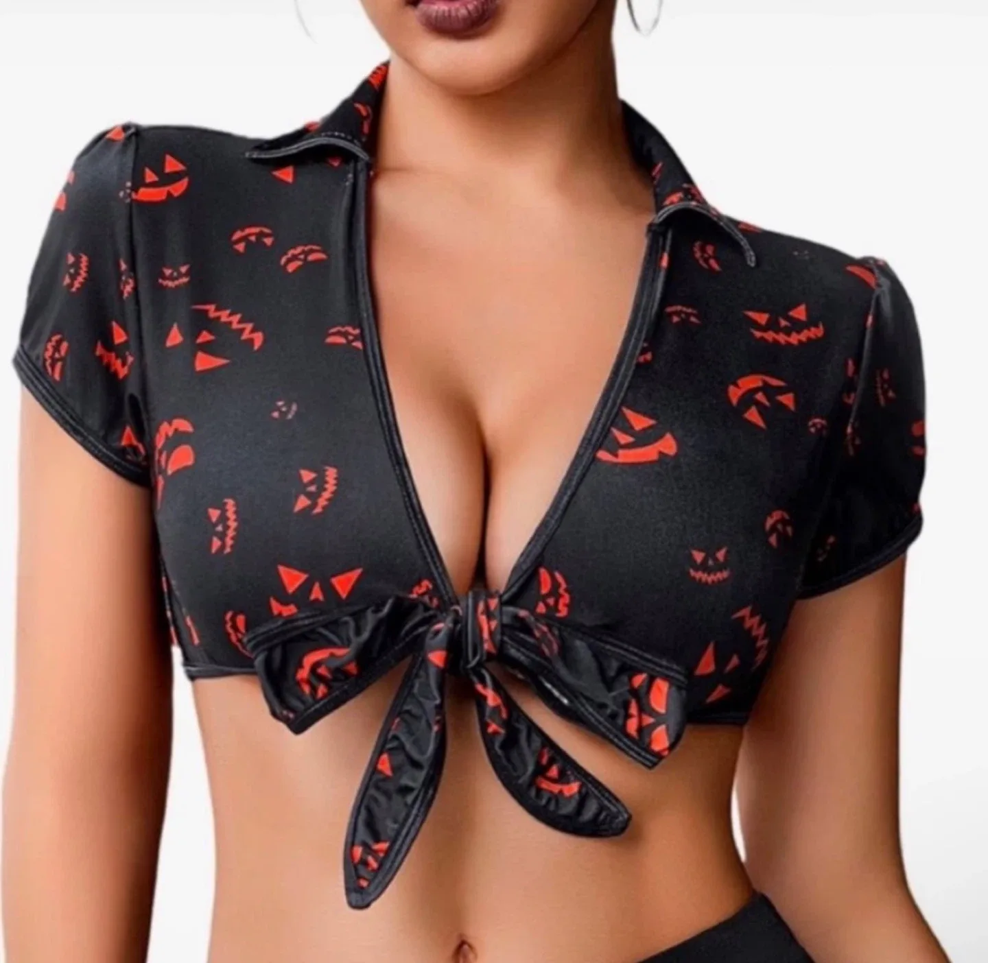 BNWT! Halloween Spooky Crop Tops image indicator(2)