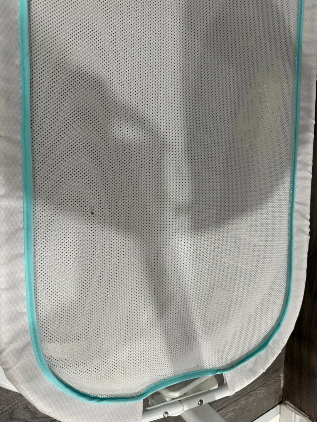 Fisher-Price Soothing Motions Bassinet image indicator(3)