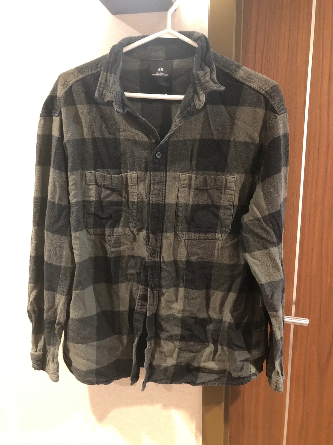 H&M Relaxed Fit Flannel Shirt - XL thumbnail