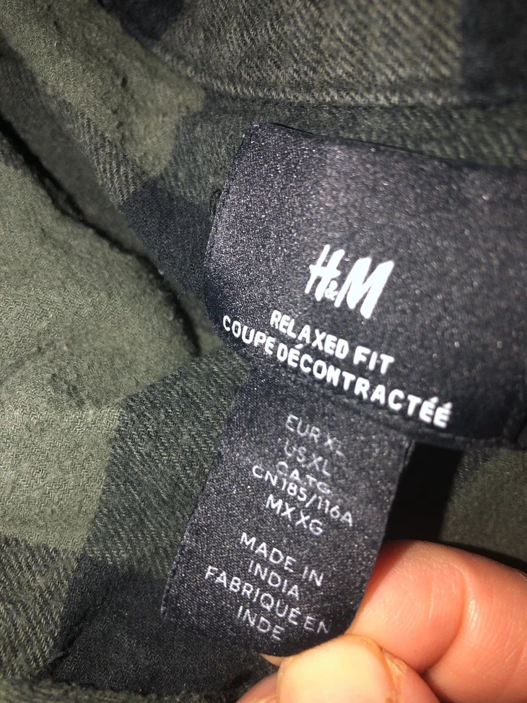 H&M Relaxed Fit Flannel Shirt - XL image indicator(2)