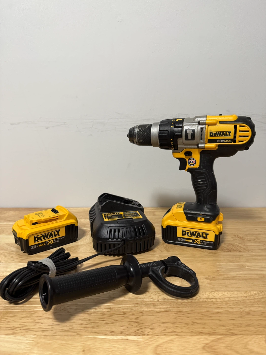 DeWalt DC985 20V MAX Cordless Drill 🧡