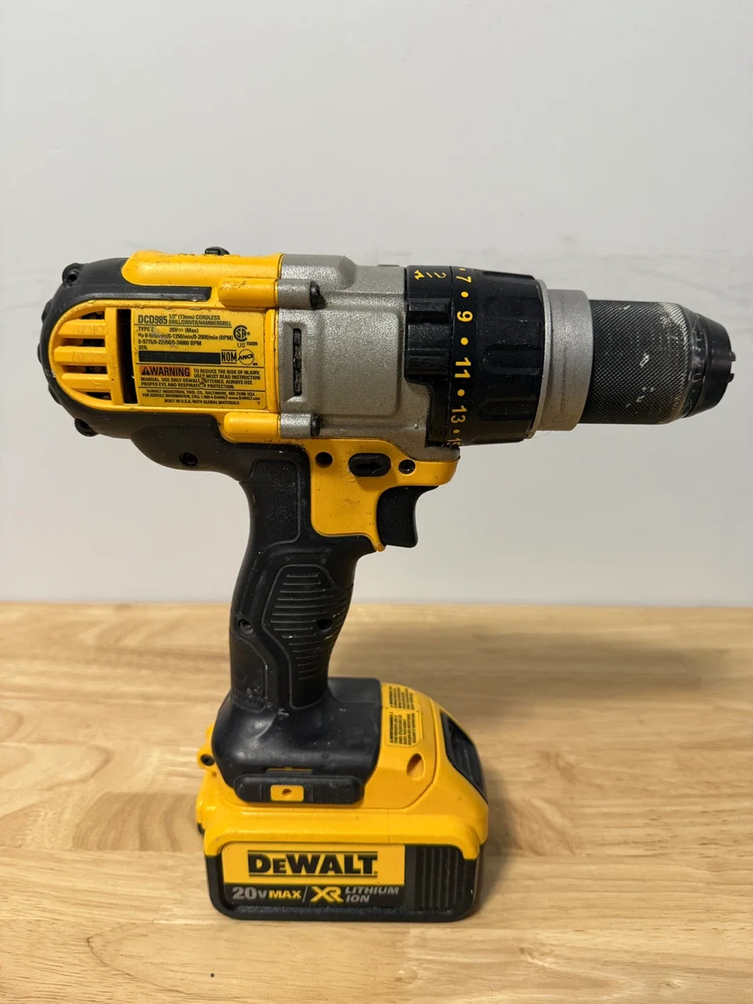 DeWalt DC985 20V MAX Cordless Drill 🧡 image indicator(3)