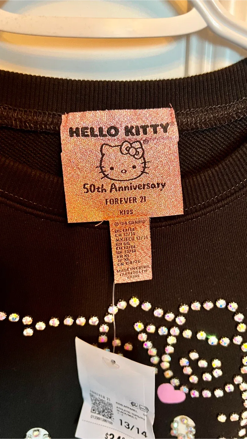 Hello Kitty rhinestone top youth 13/14 image indicator(4)