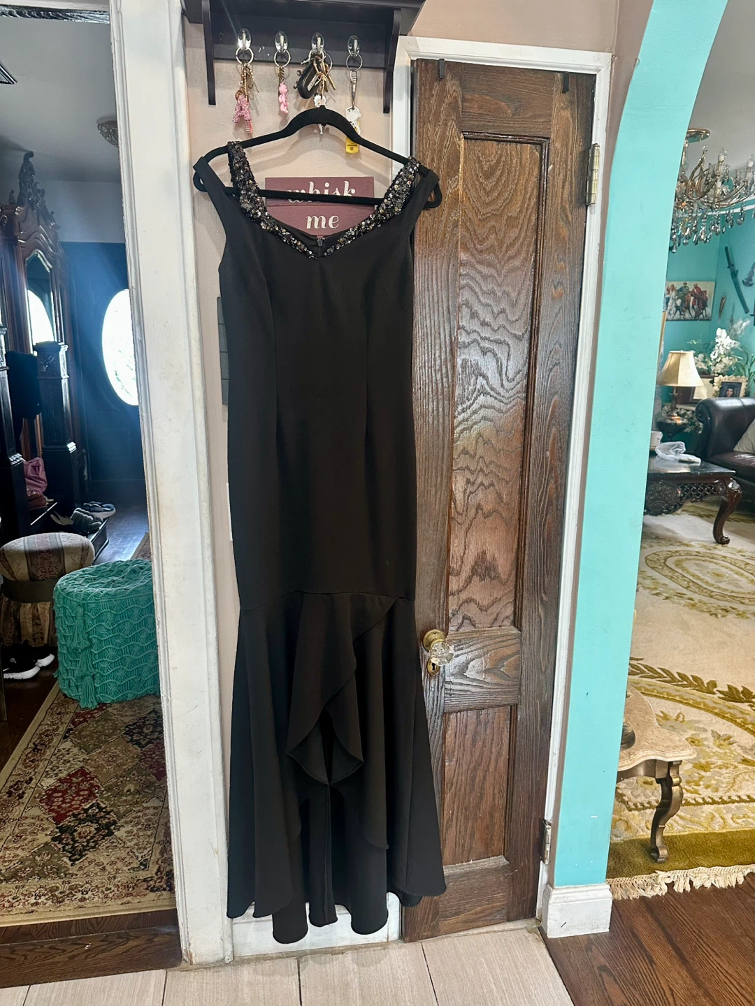 Adrianna Papell Black Embellished Neckline Gown - photo 3