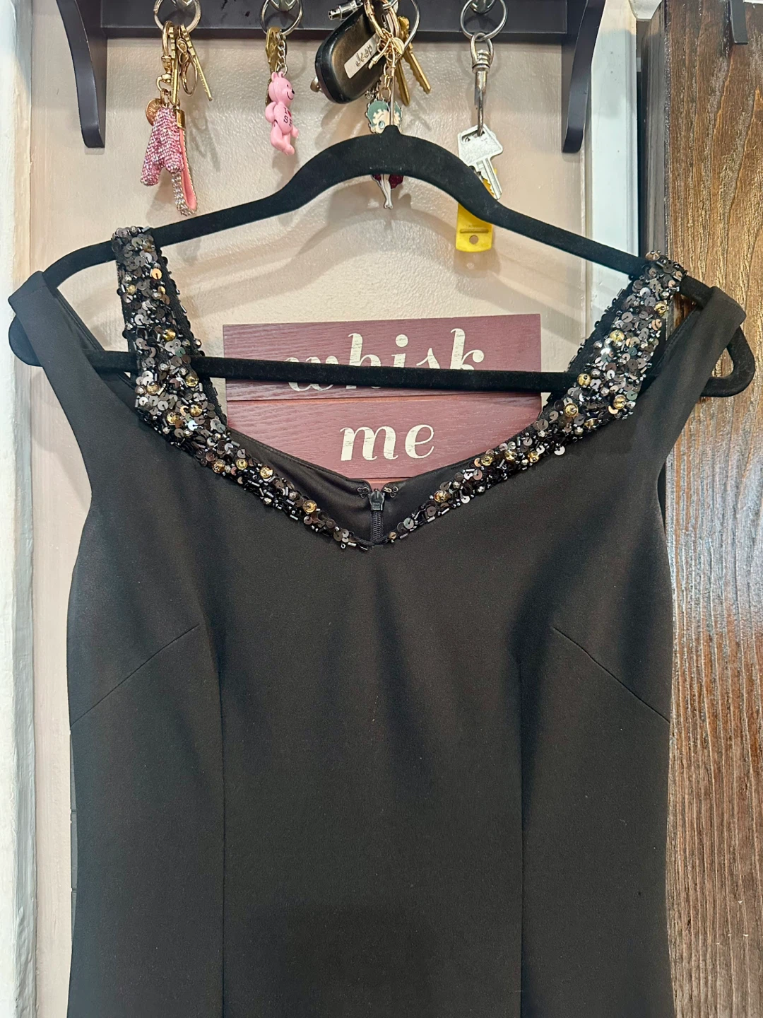 Adrianna Papell Black Embellished Neckline Gown - photo 4