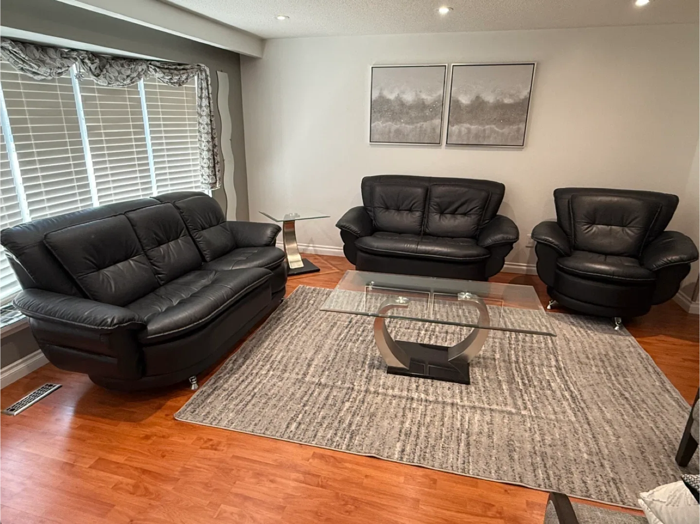Black leather sofa set thumbnail