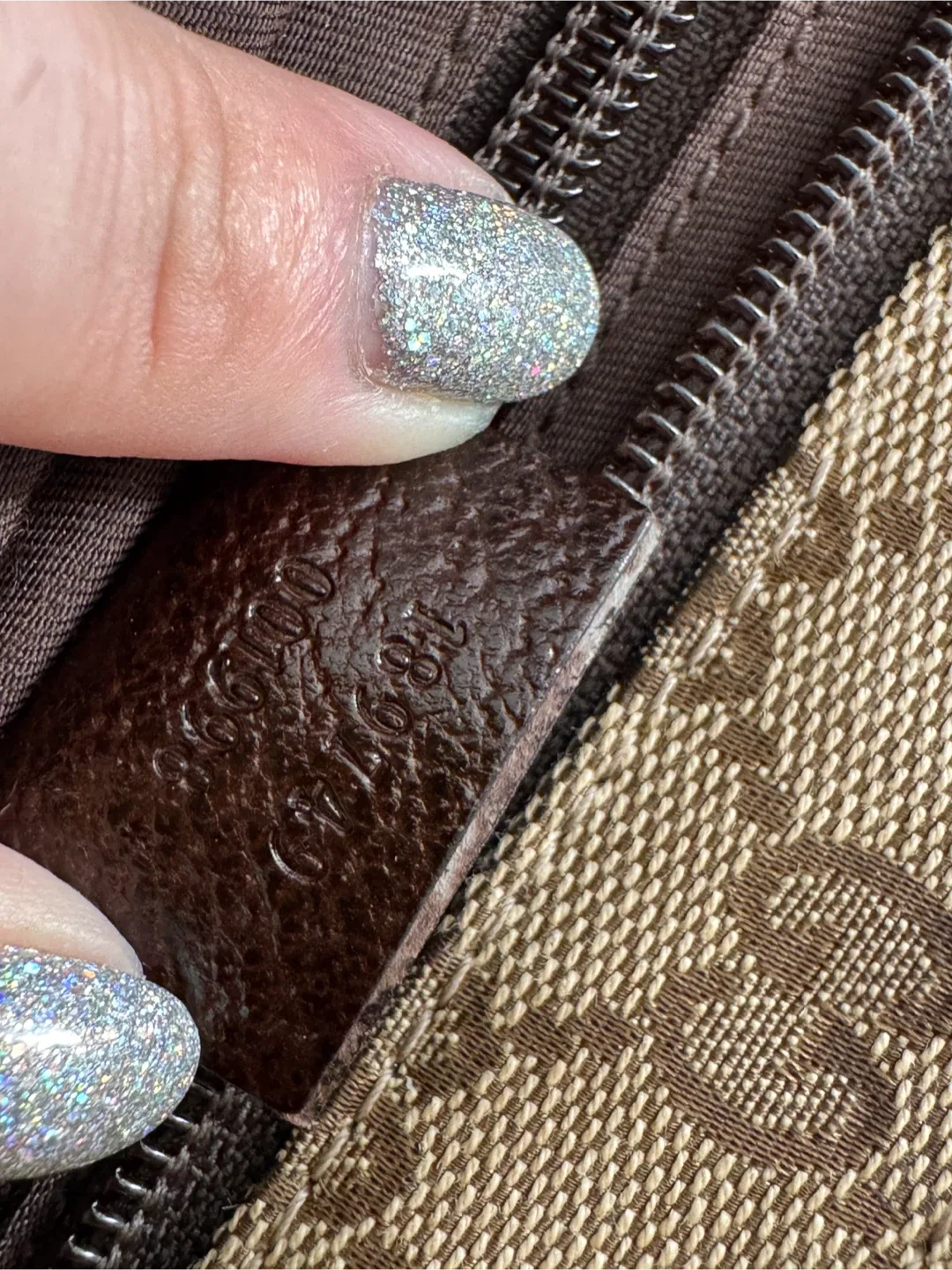 Gucci Sherry Line GG Canvas Crossbody Shoulder Bag image indicator(8)