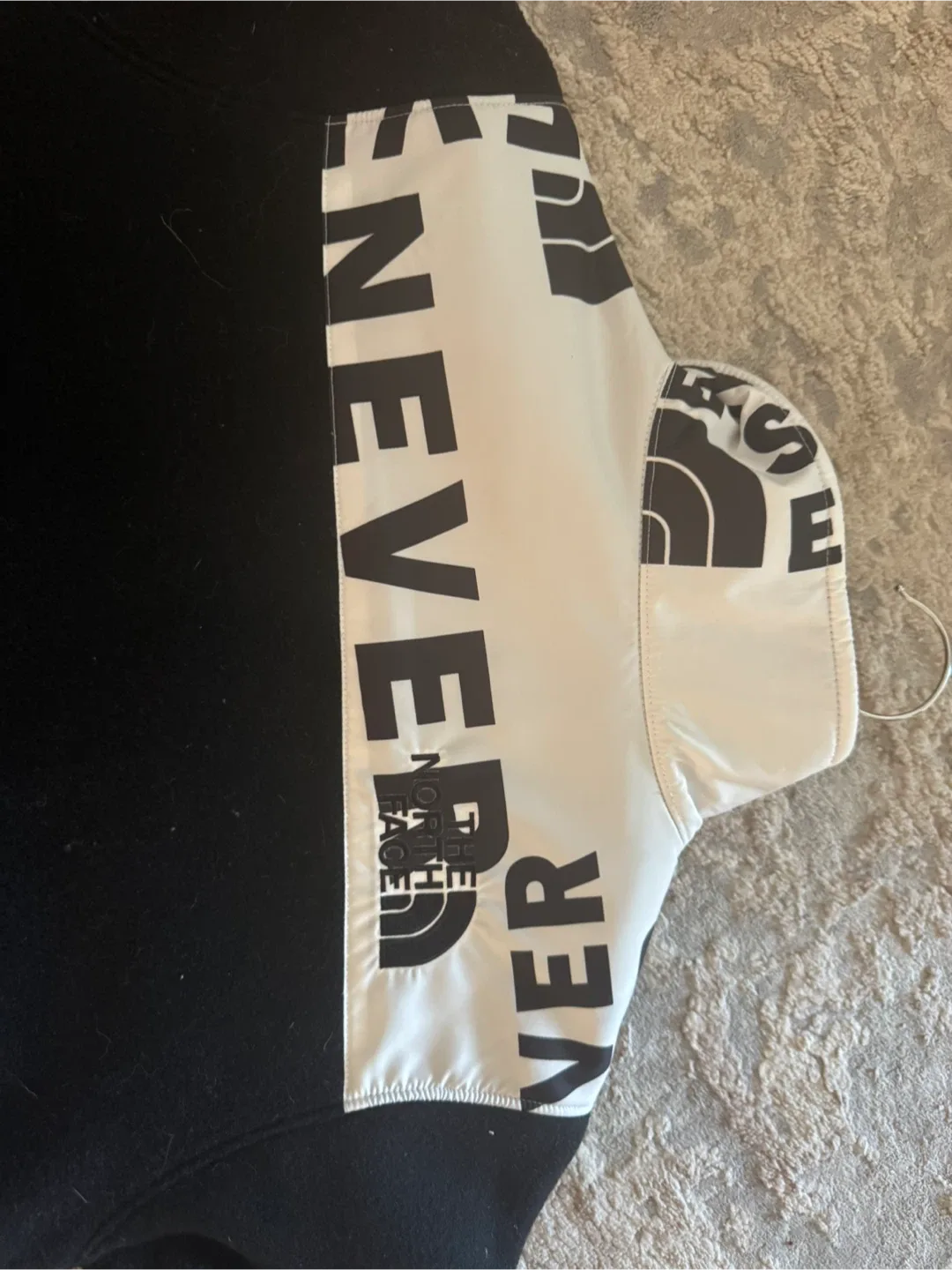 The North Face Youth/Jr Denali Jacket - Size M image indicator(4)