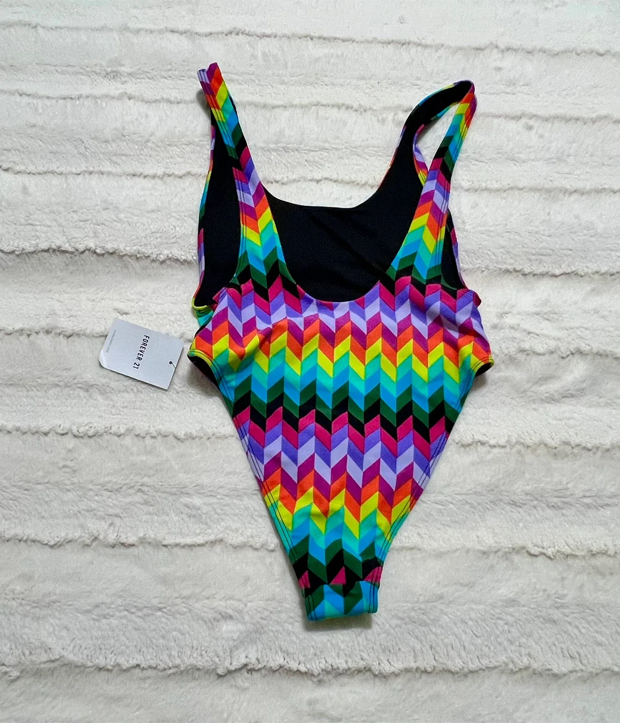 One piece swimsuit image indicator(3)