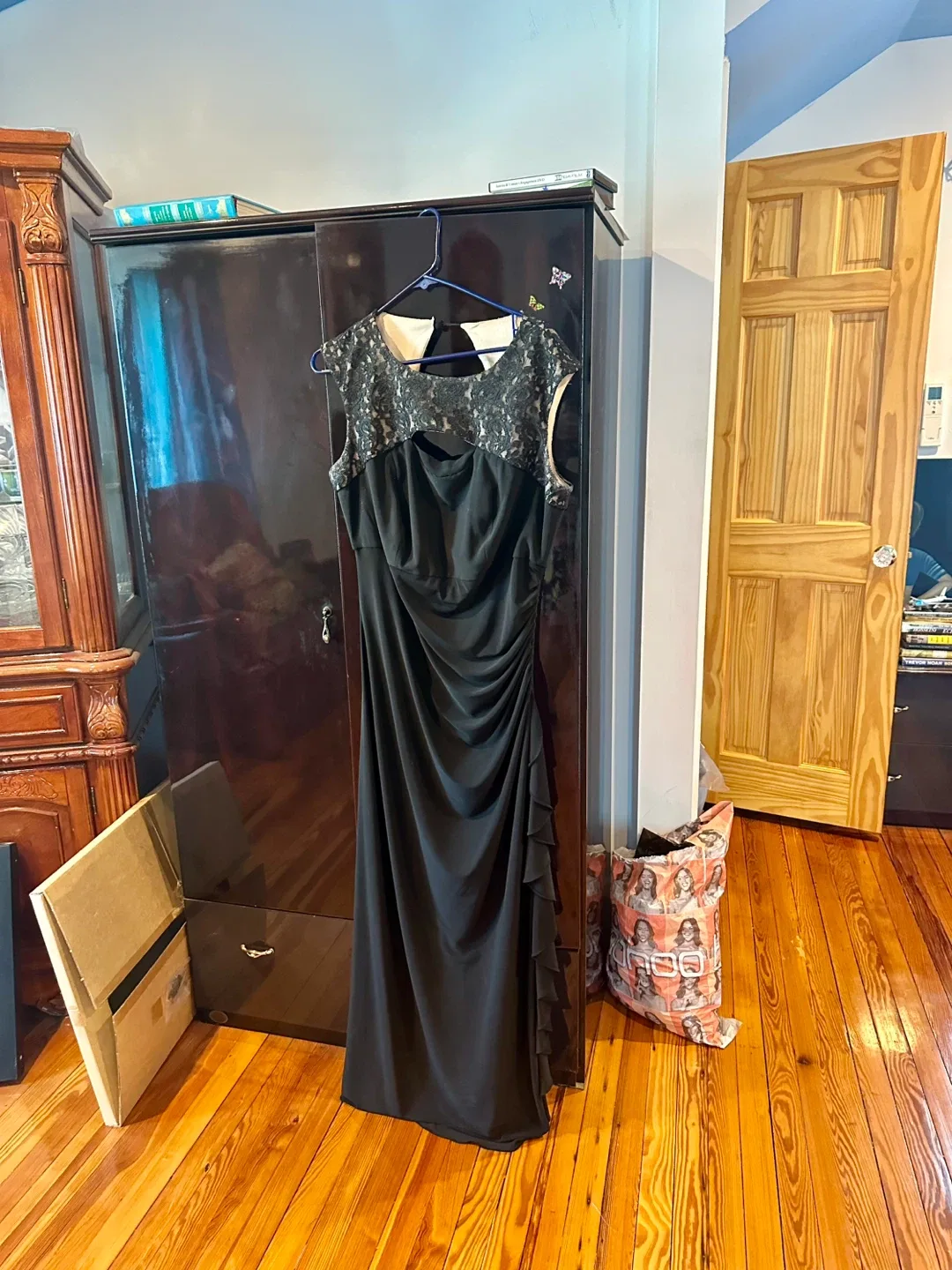 R&M Richards Woman Black Dress - Size 14W thumbnail