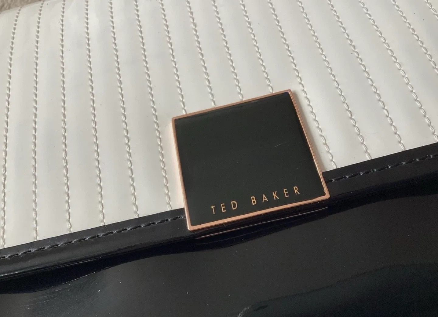 Ted Baker London Black & Cream Crossbody Bag image indicator(2)