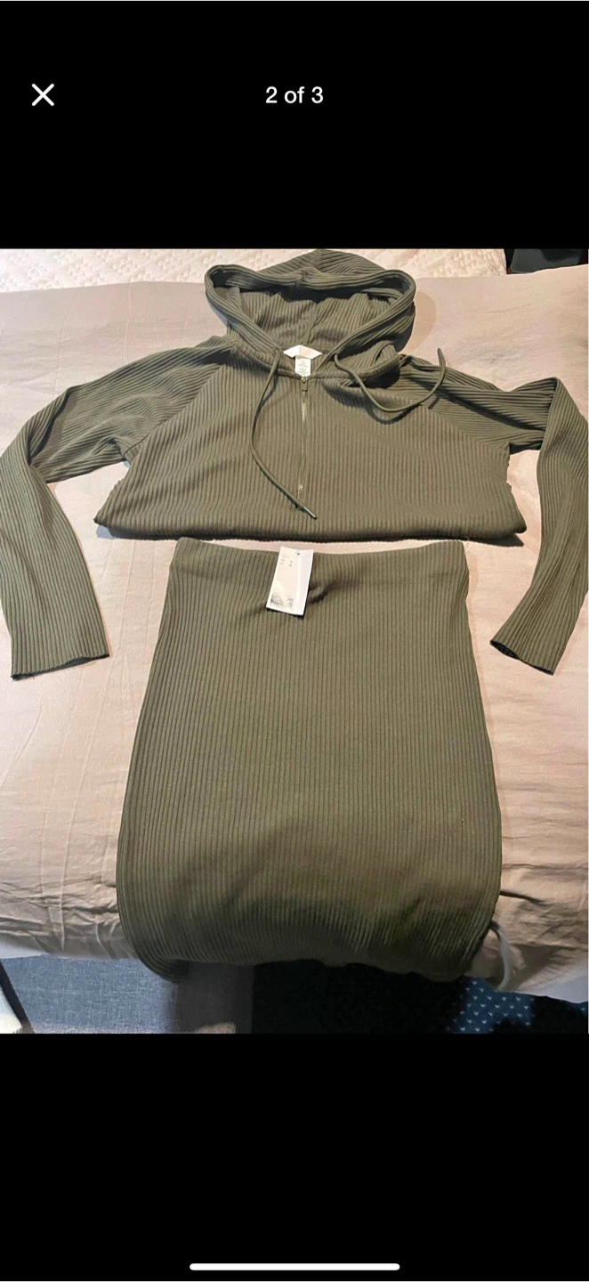 Brand new BNWT H&M ribbed hoodie w matching pencil skirt - photo 2