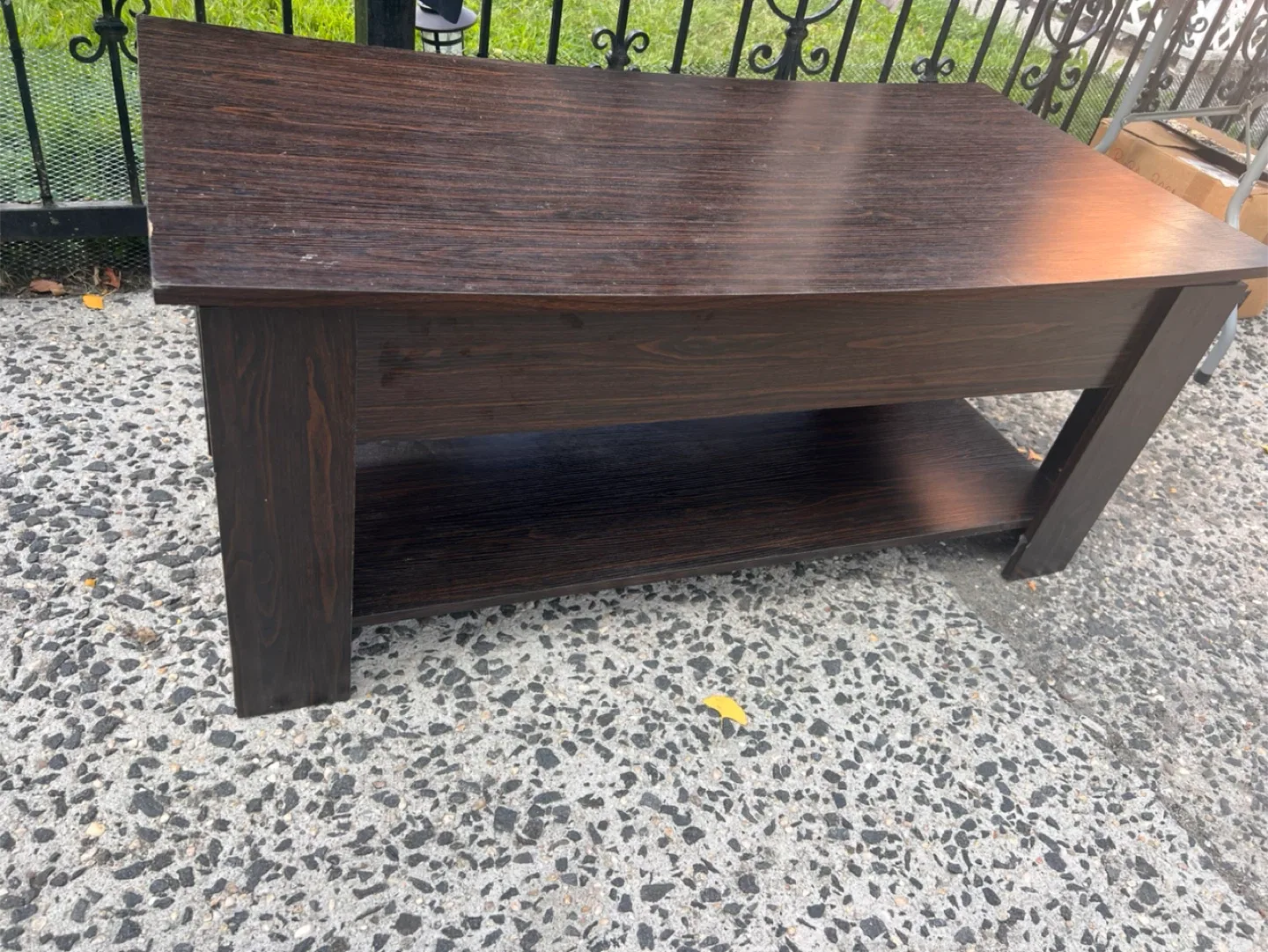 Brown Wood Coffee Table image indicator(3)