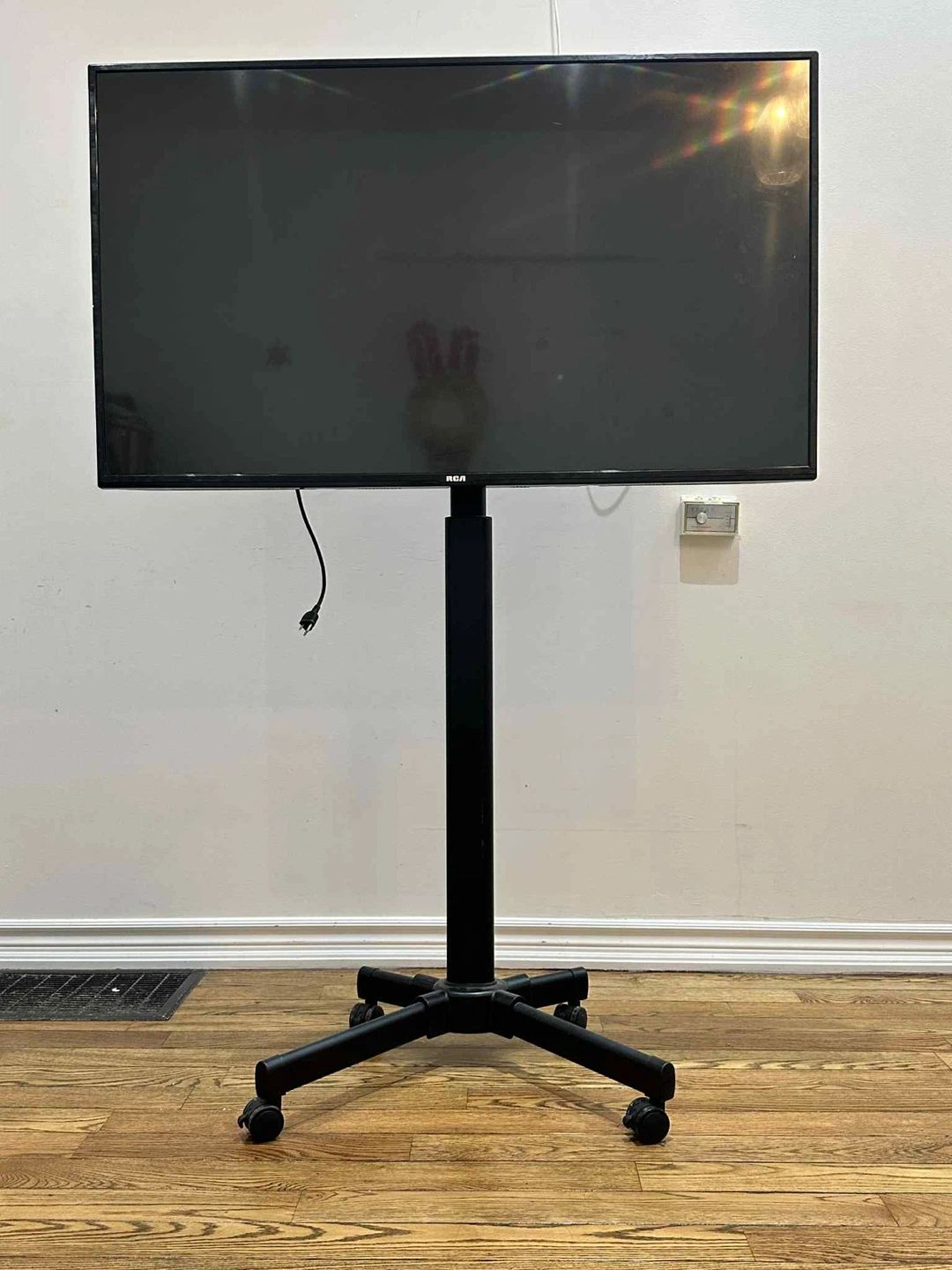 RCA 50" LED TV w/ Stand - Excellent Condition!