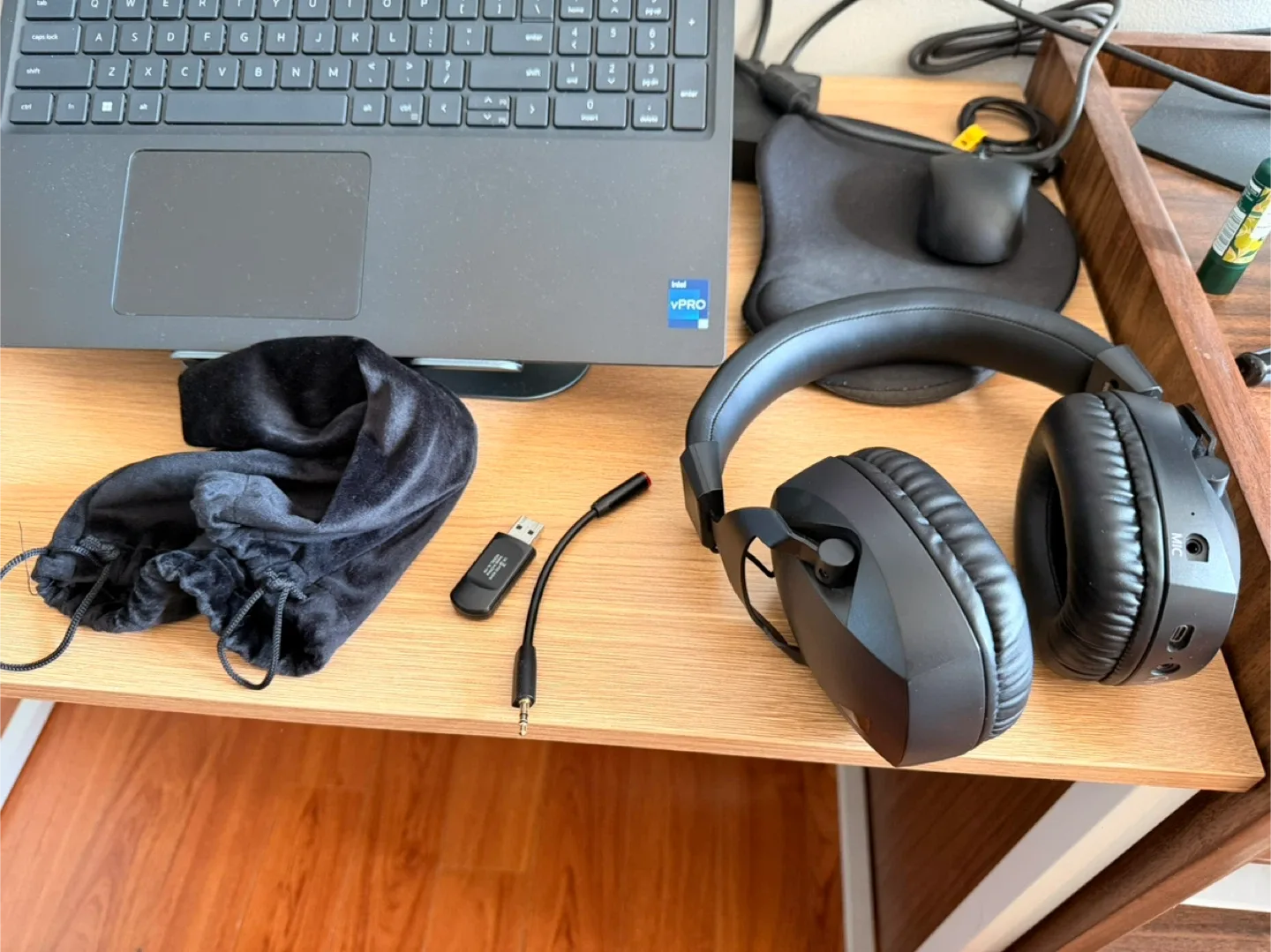 Wireless Gaming Headset with MIC