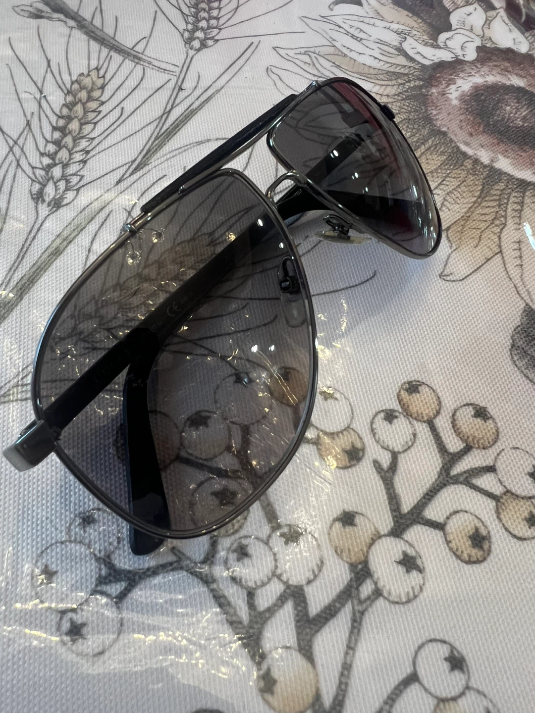 Gucci GG 2215/S Sunglasses - Aviator Style - photo 3