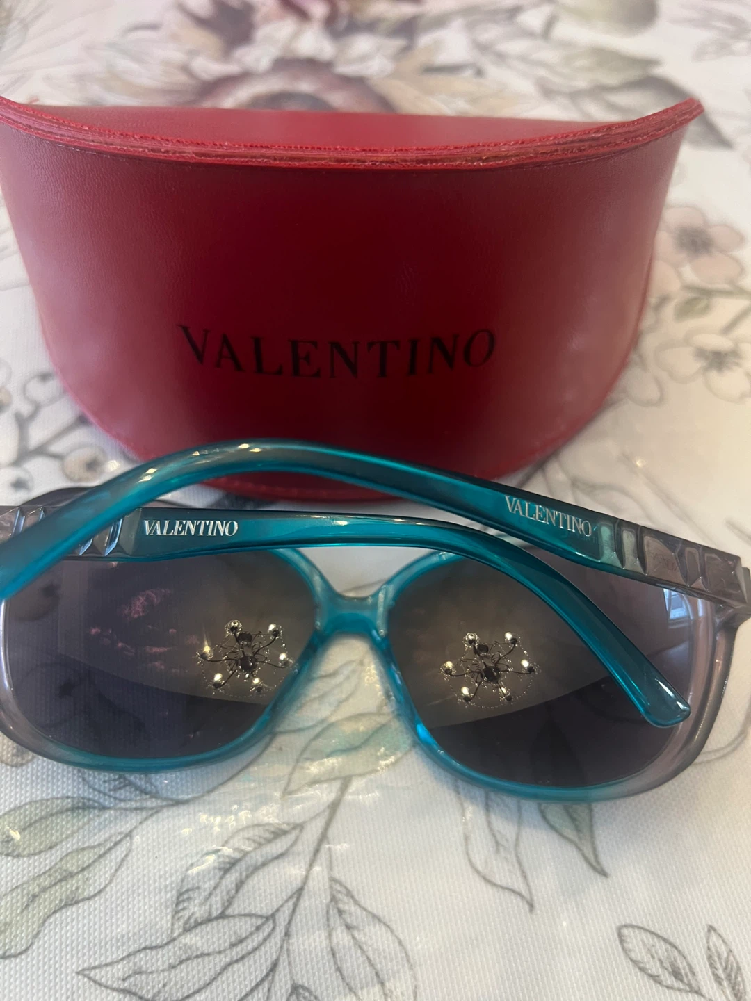 Valentino 5742/S D31Y1 Sunglasses with Case - photo 3