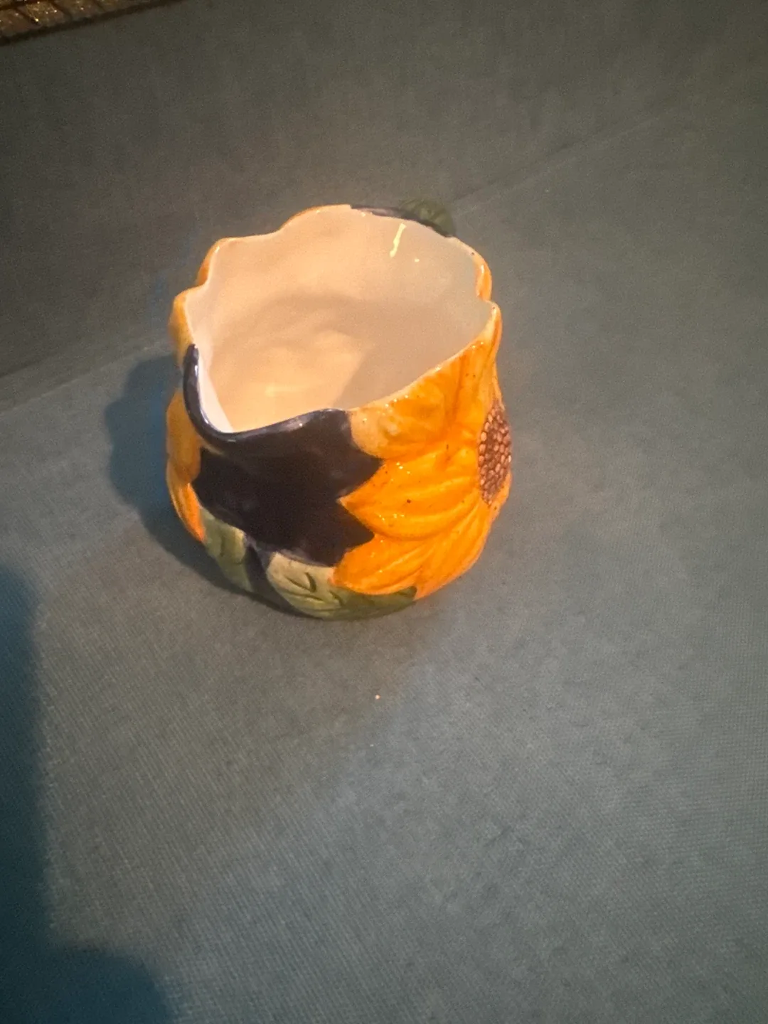 Sunflower Sauce Pitcher image indicator(2)