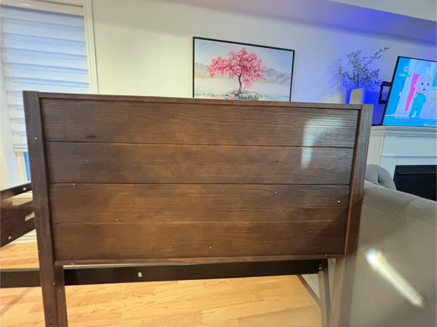 HardWood Headboard - Brown- TWIN image indicator(4)