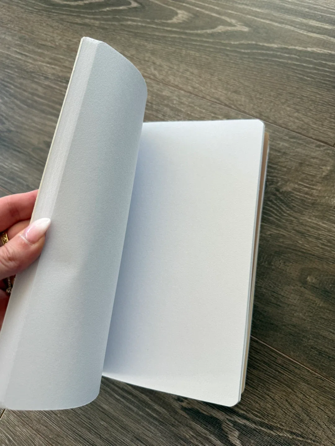 Brand new Set of 5 Aesthetic Notebooks image indicator(2)