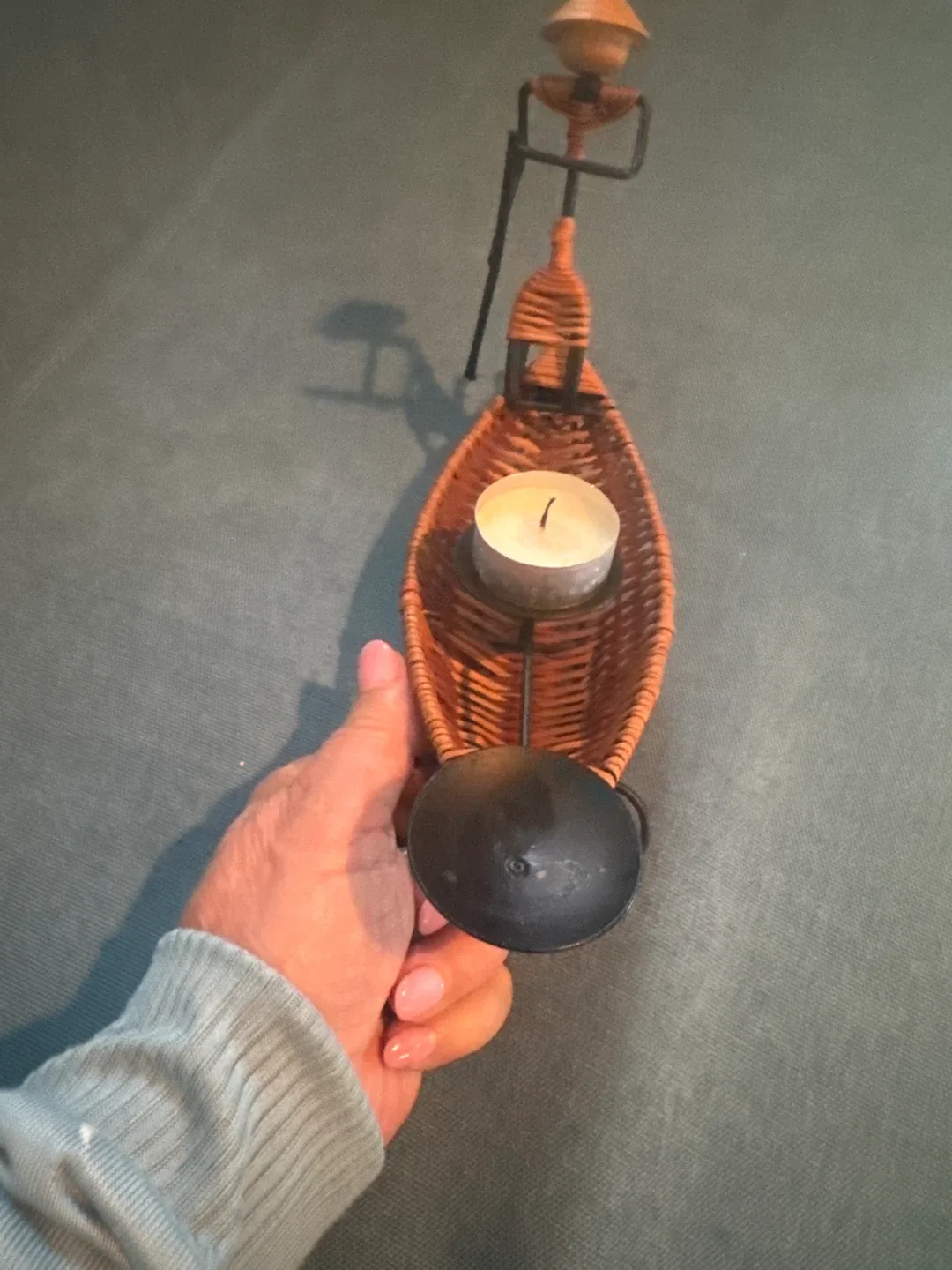 Wicker Boat Candle Holder image indicator(2)