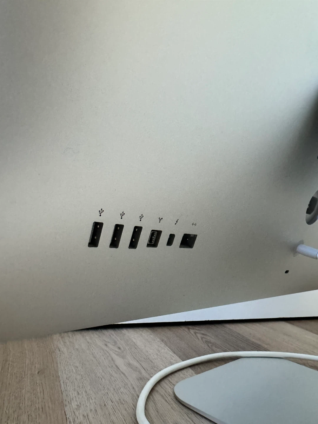 Apple Thunderbolt Display Monitor 27-inch - photo 4