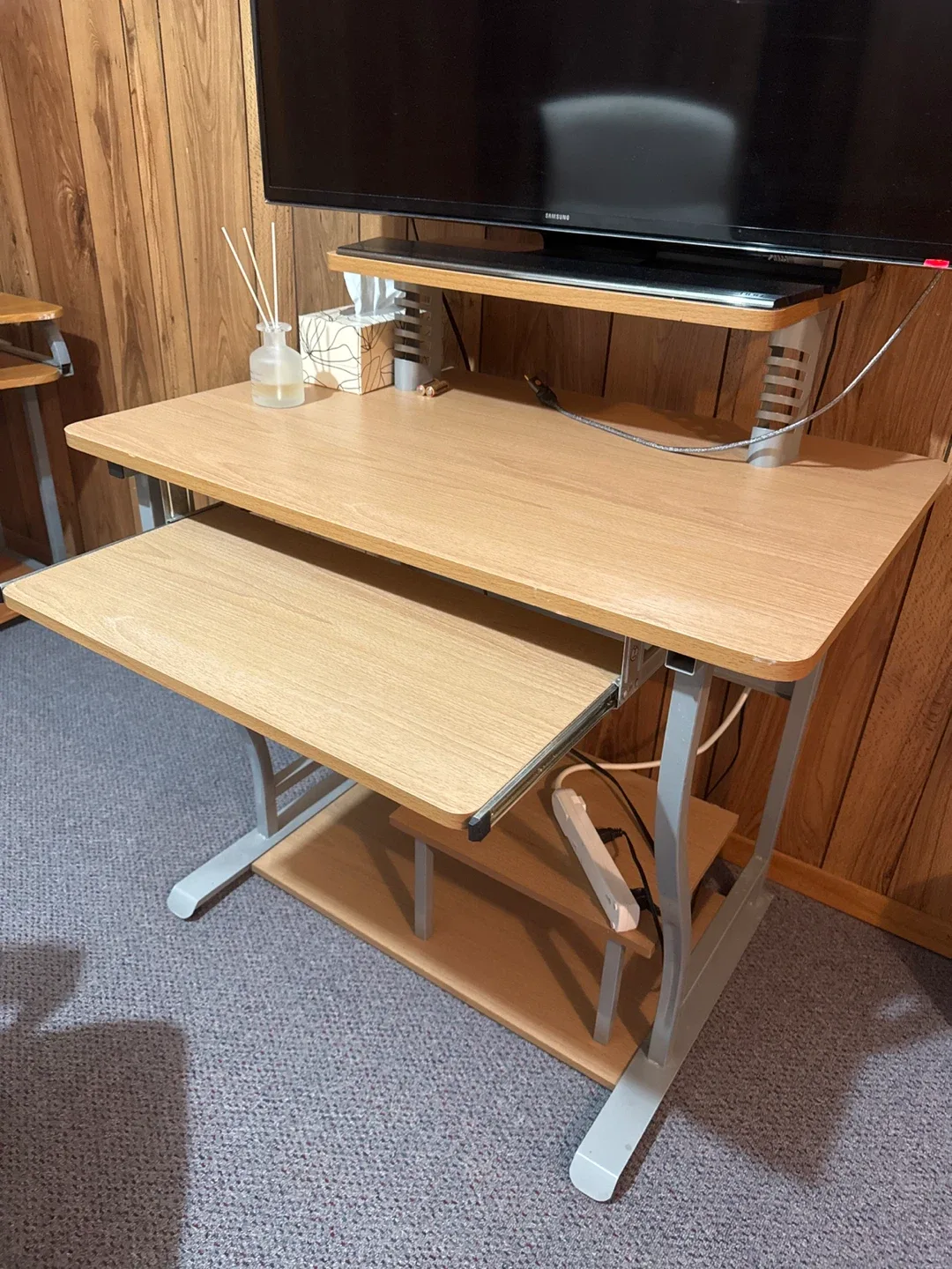 Computer Desk with Pull-Out Keyboard Tray thumbnail