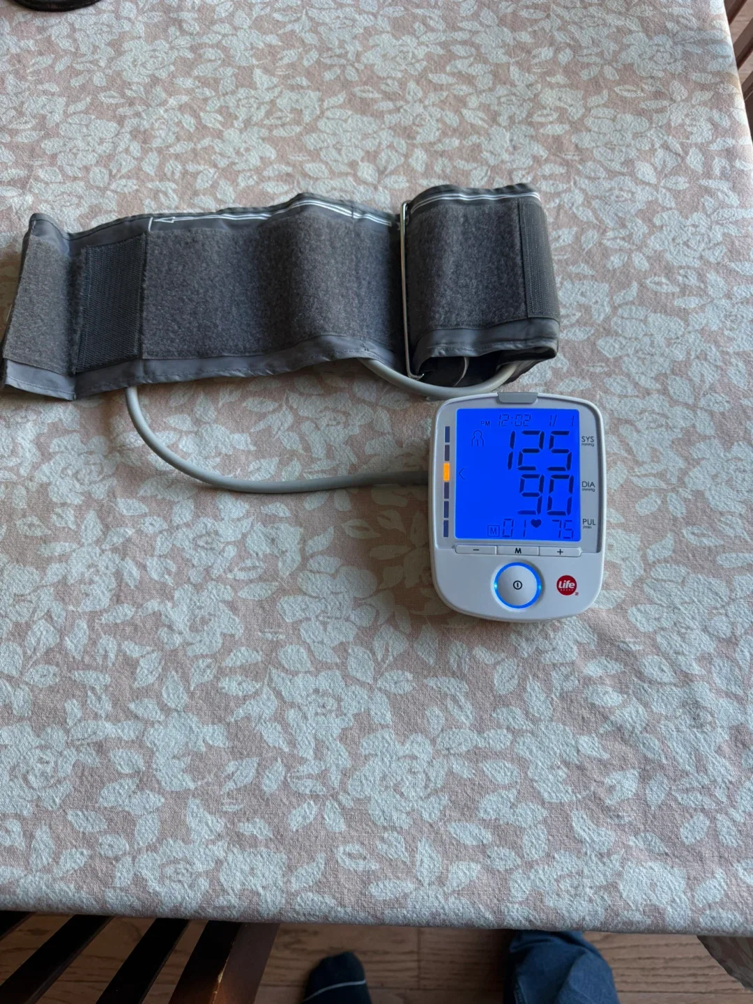 Life Brand Blood Pressure Monitor image indicator(3)