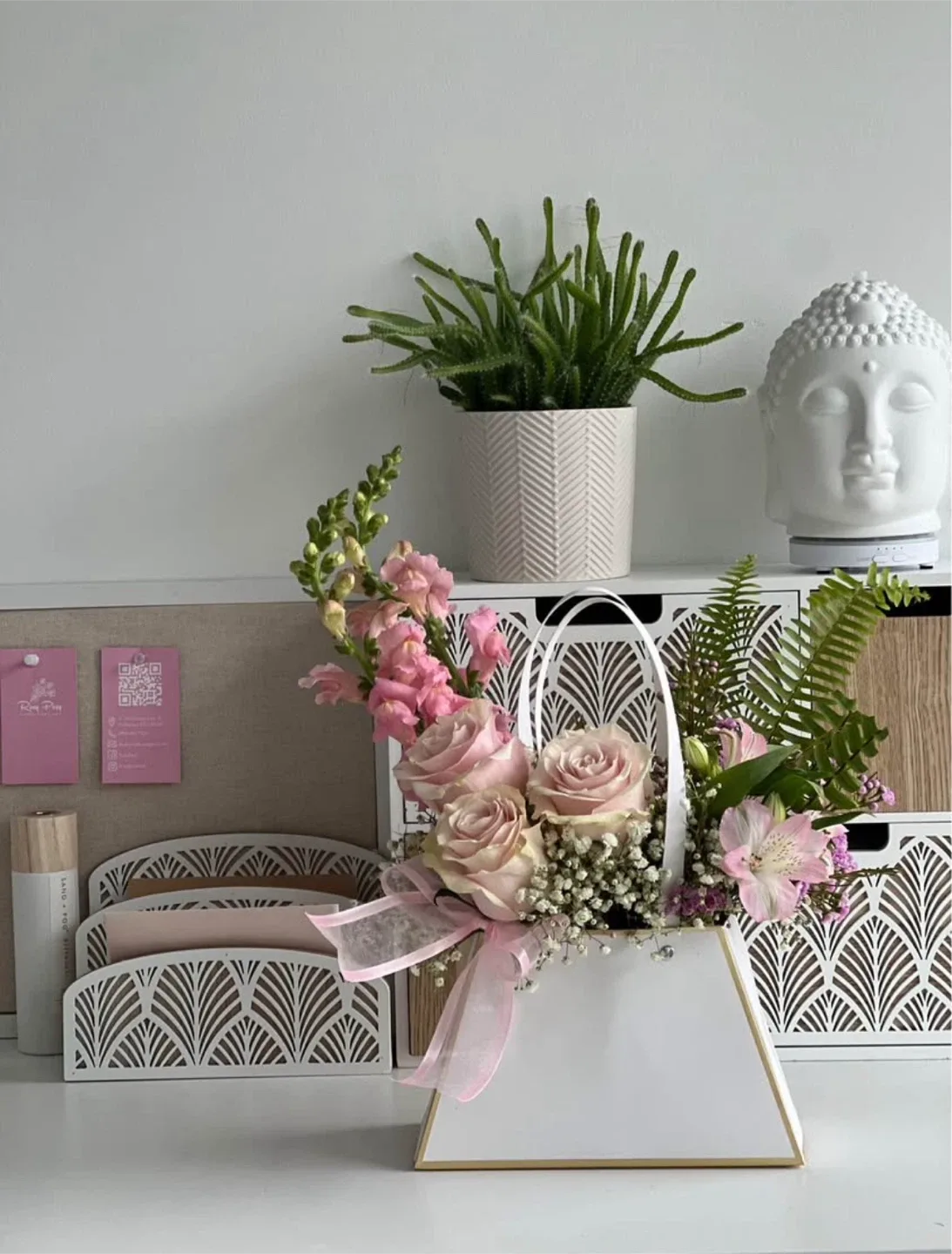 MUST GO TODAY! White & Wood Desk Storage Drawers & Magazine Rack image indicator(3)