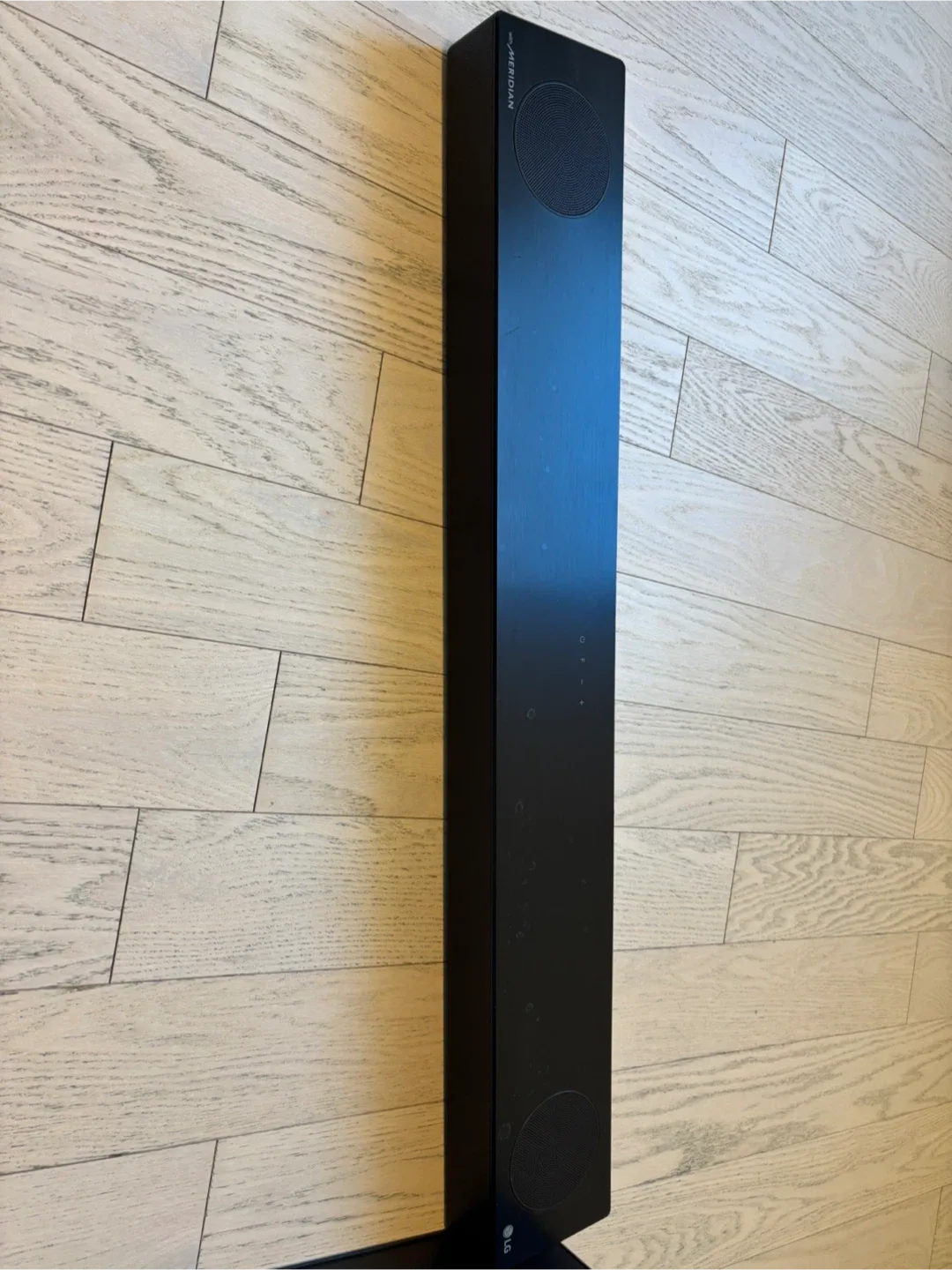 LG wireless  subwoofer - SPN5B-W -33w -110-120 V/60 HZ image indicator(3)