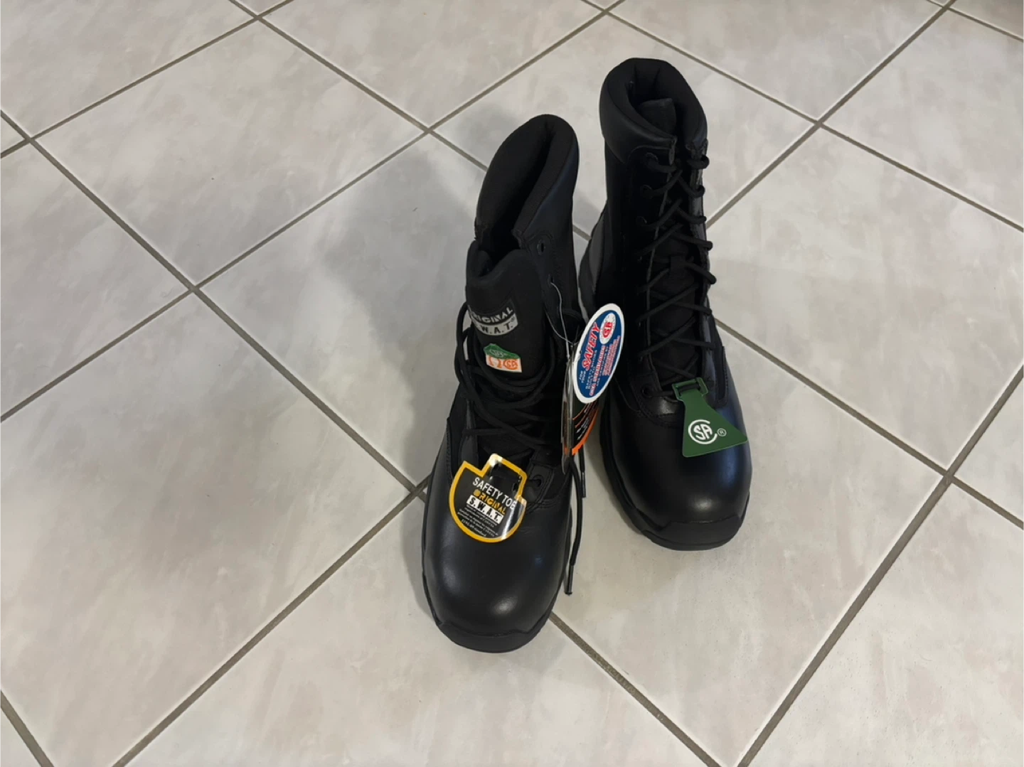 Safety shoes size 8.5 Original S.W.A.T. Fusion X5 Tactical Boots