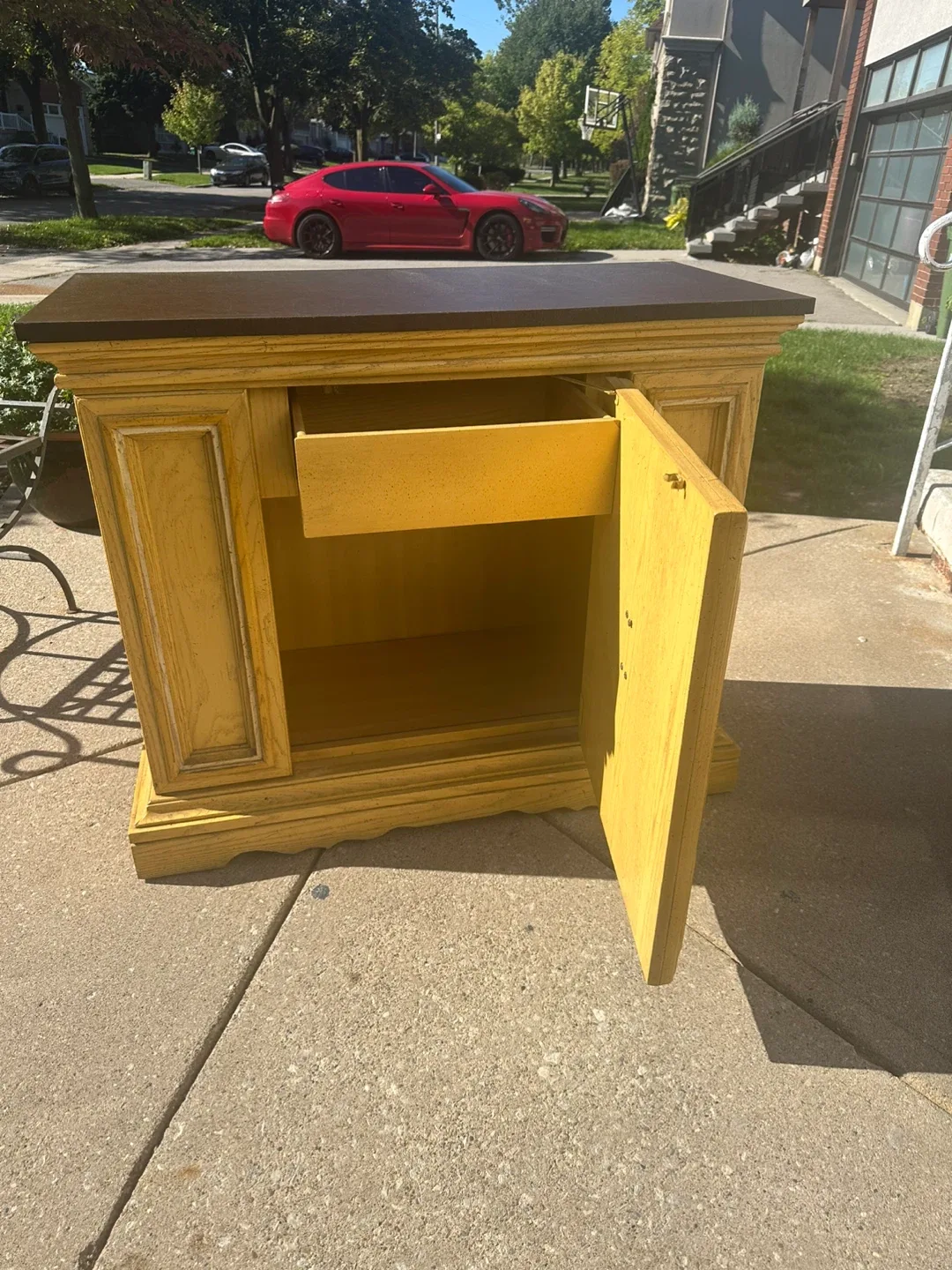 Sideboard/Hutch image indicator(5)