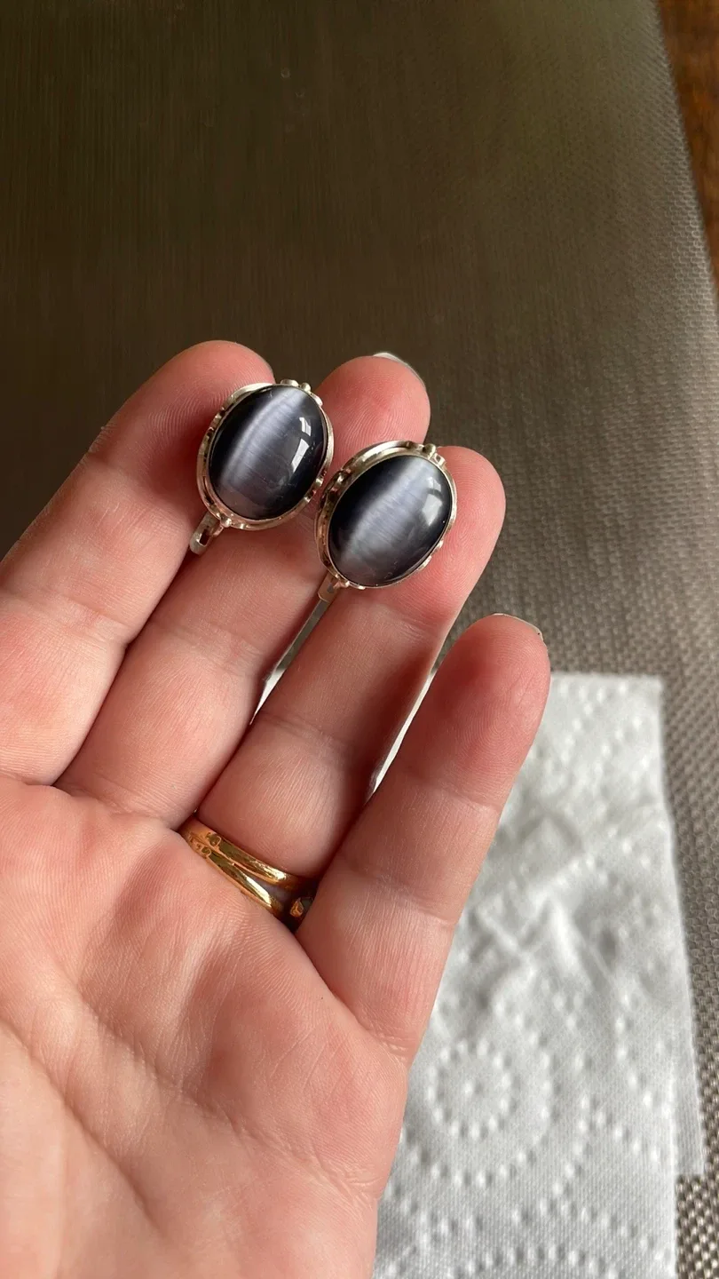 Vintage Sterling Silver Tiger Eye Earrings thumbnail