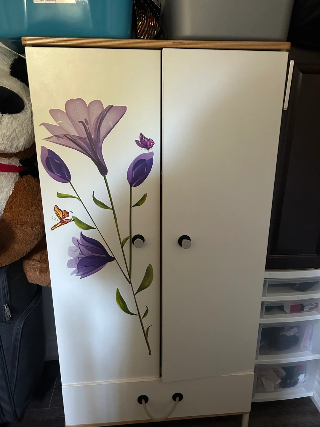 White Wardrobe with Floral Design - photo 2