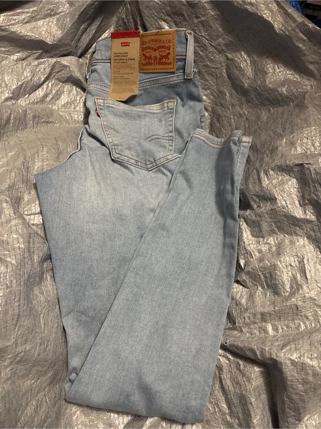 Levi's 720 High-Rise Super Skinny Jeans thumbnail