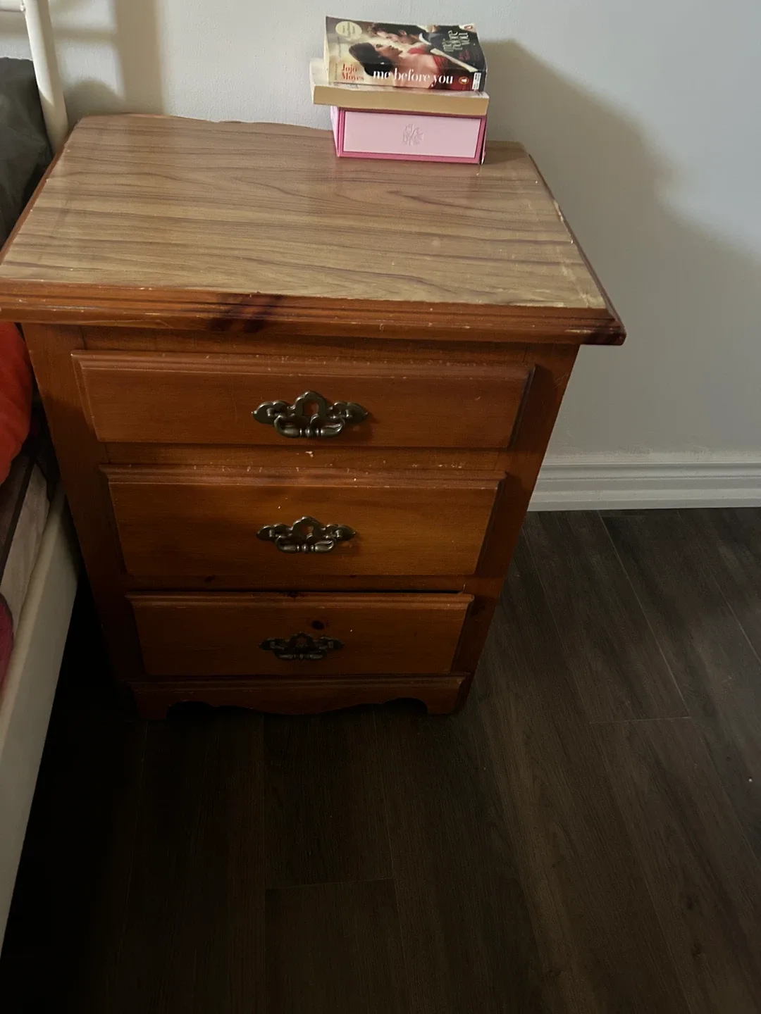Wooden 3-Drawer Nightstand image indicator(3)