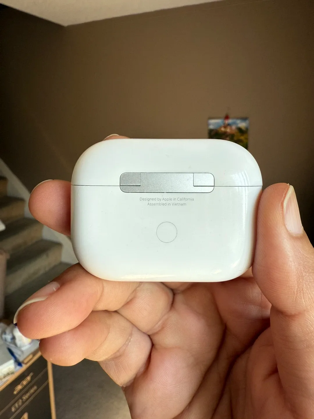 Apple AirPods Pro (1st gen) image indicator(5)