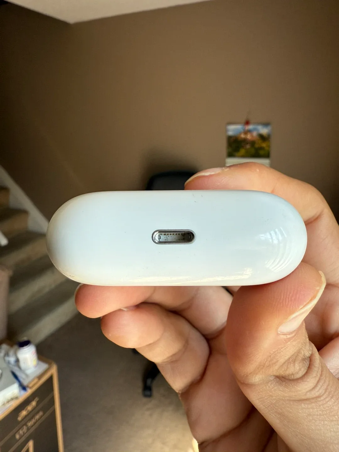 Apple AirPods Pro (1st gen) image indicator(6)