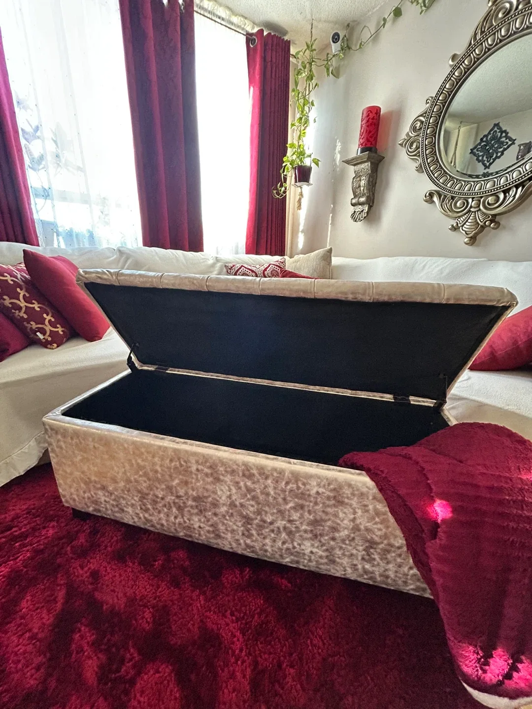 Storage Ottoman Bench image indicator(3)