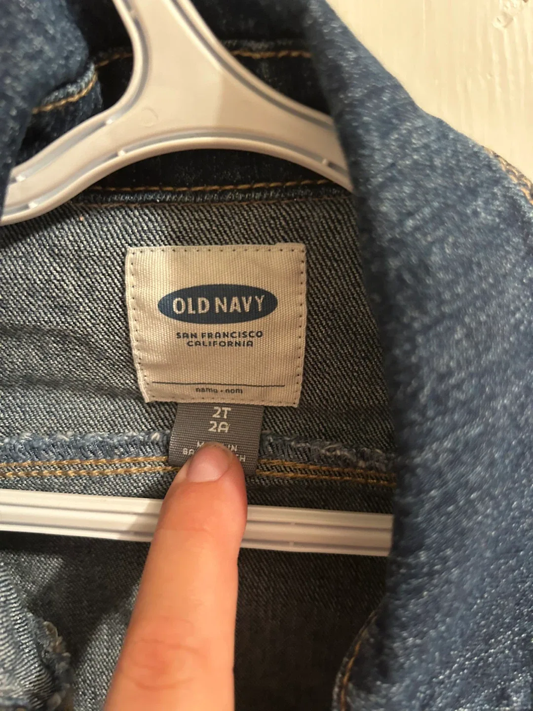 Old navy 2t jean jacket image indicator(3)