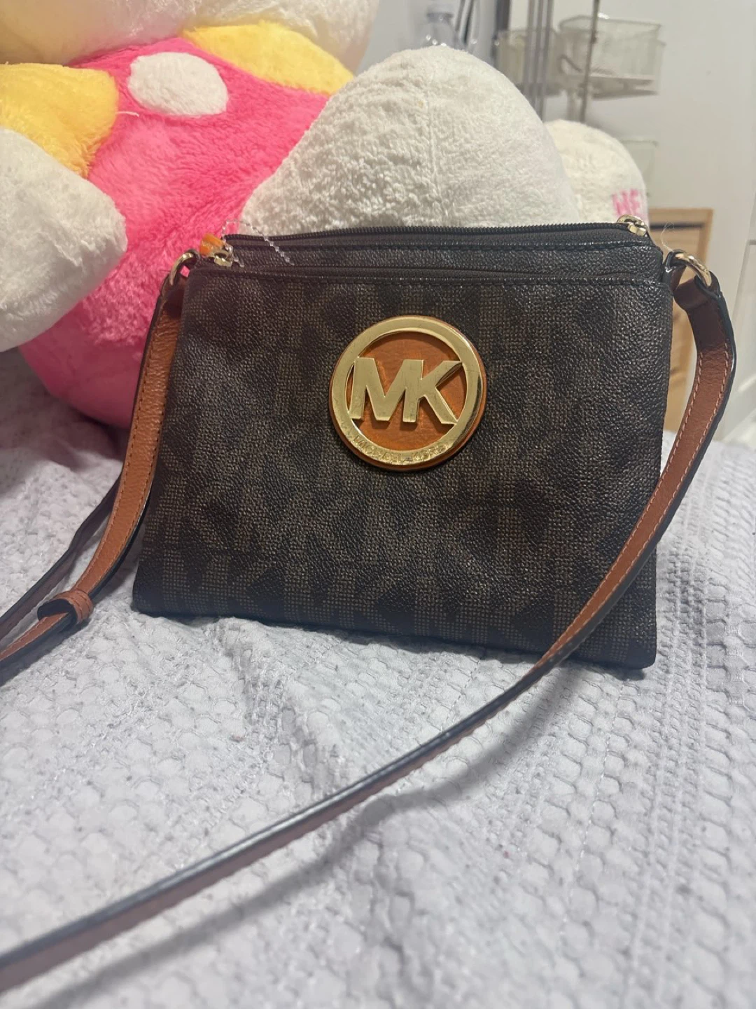 Michael Kors Small Crossbody Bag - photo 3