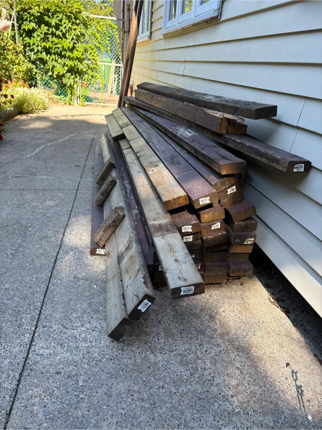 Deck lumber 8’ 2x3 image indicator(2)