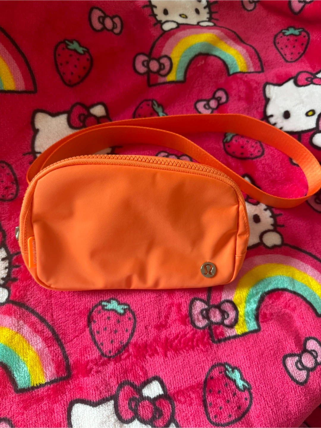 Lululemon Belt Bags - photo 4
