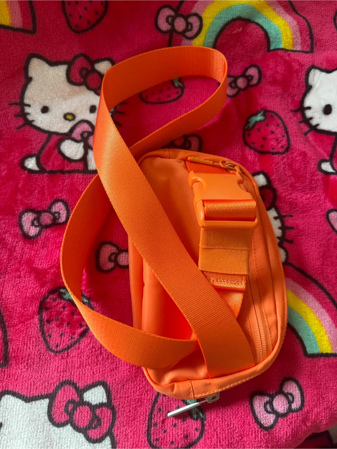 Lululemon Belt Bags - photo 5