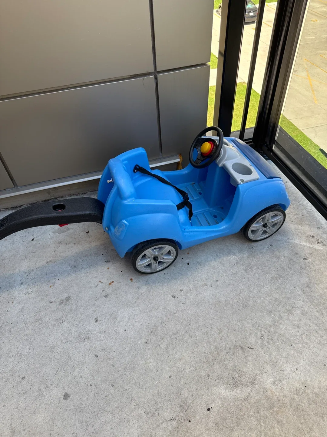 Little Tikes Cozy Coupe Car thumbnail