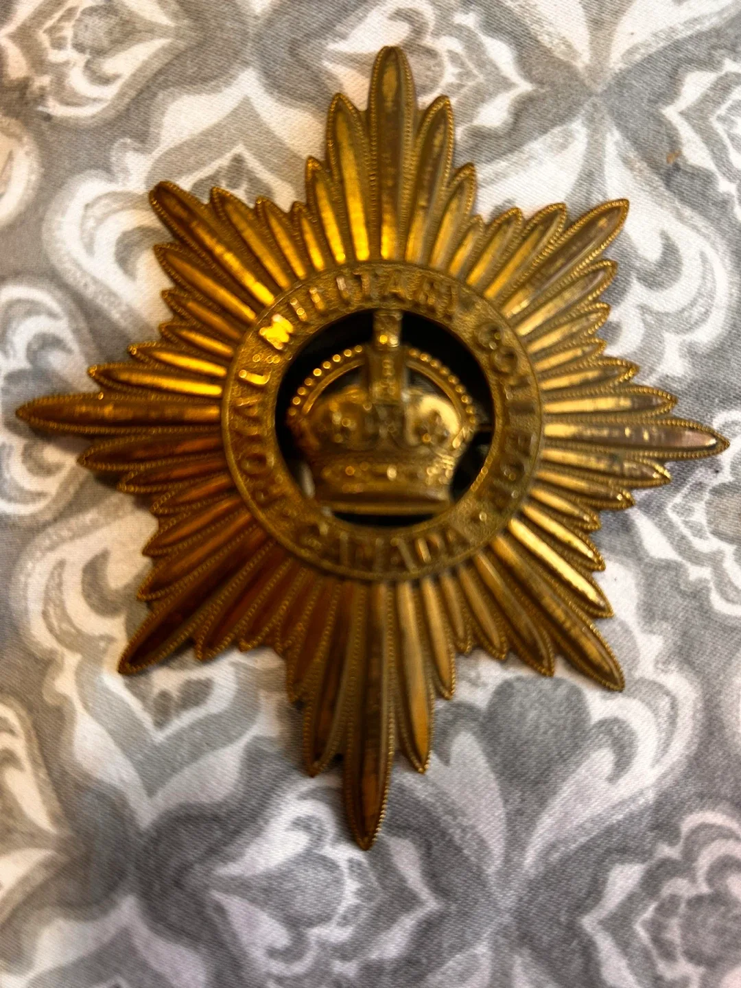 Vintage Royal Military College Canada Pin image indicator(6)