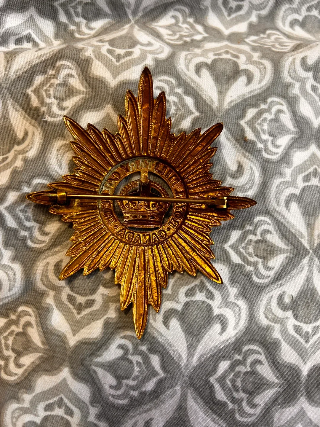 Vintage Royal Military College Canada Pin image indicator(3)