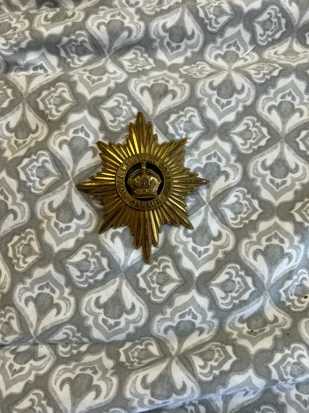 Vintage Royal Military College Canada Pin image indicator(8)