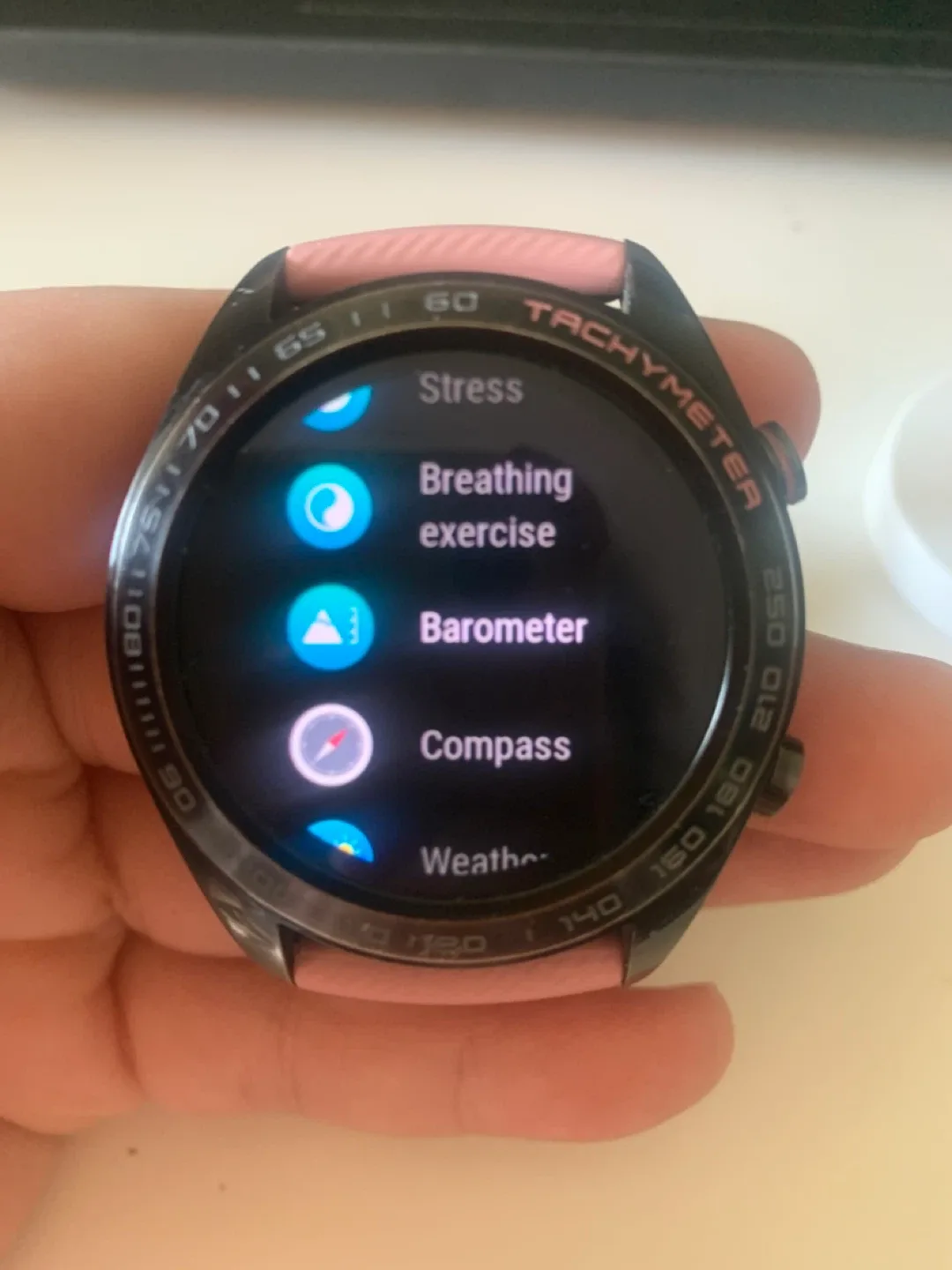 HONOR Smart Watch with Pink Band image indicator(5)